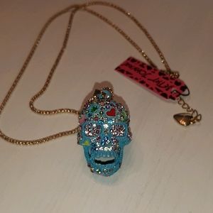 NWT Betsey Johnson Sugar Skull Necklace